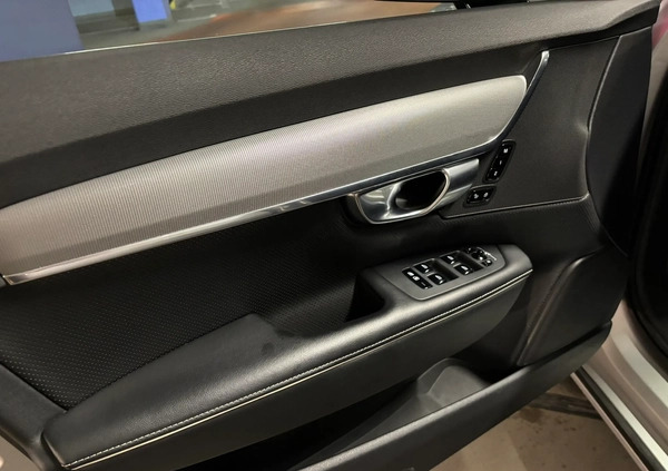 Volvo S90 cena 134900 przebieg: 75000, rok produkcji 2017 z Oleśnica małe 254
